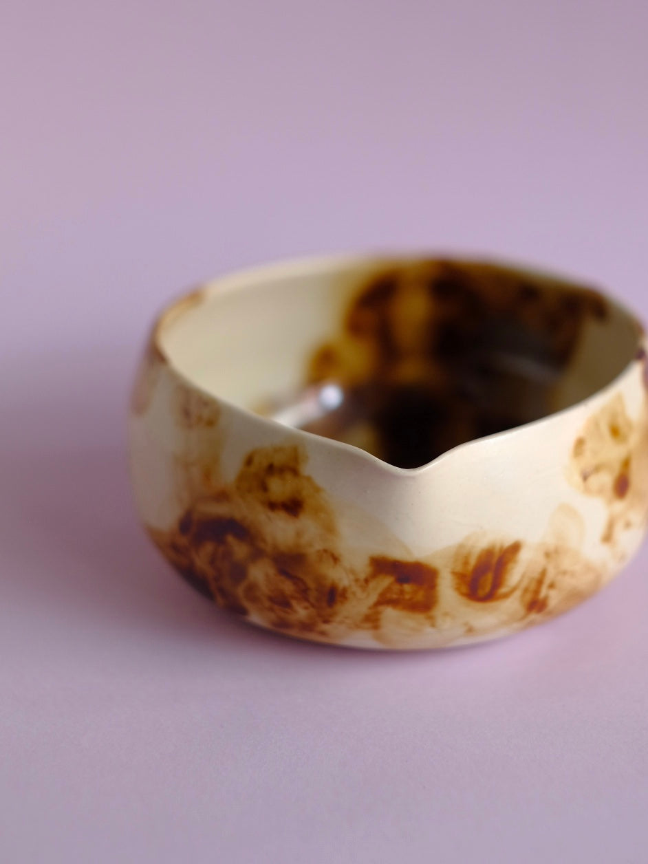 OBORO GUMO POURER (BROWN)