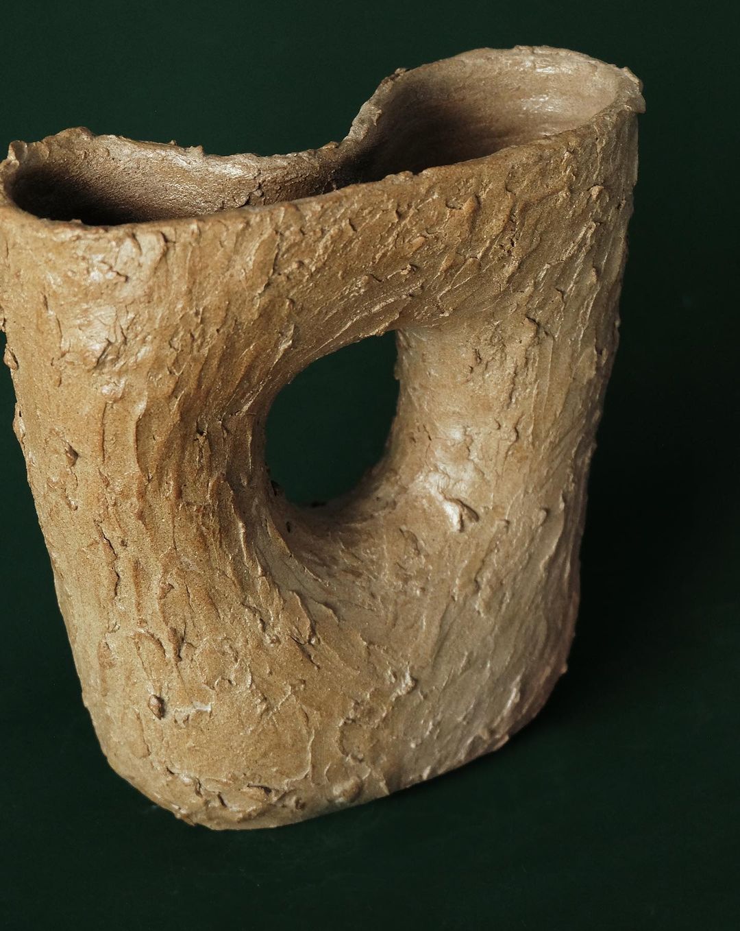 TONNERU VASE