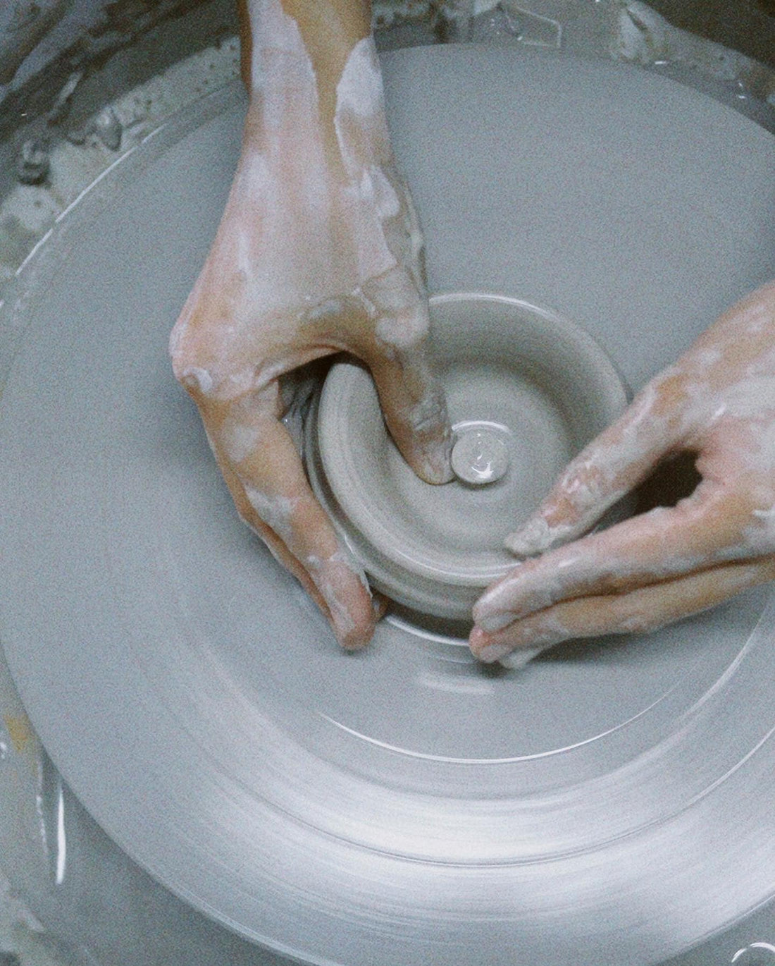 Wheel Throwing vs. Handbuilding: